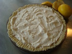 Divine Raw Lemon Merangue Pie