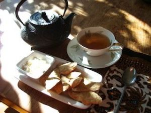 Raw Crostini and Tea